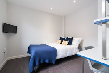4 bed house, Queen Anne Street, Shelton, Stoke, ST42EQ - Image 9