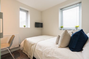 4 bed house, Queen Anne Street, Shelton, Stoke, ST42EQ - Image 15
