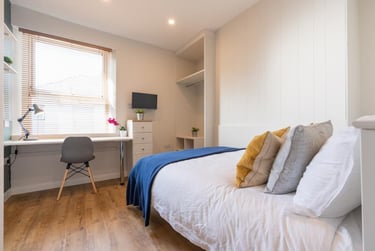 8 bed house, Chedworth Street, Greenbank, Plymouth, PL48NT - Image 8