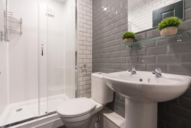 8 bed house, Chedworth Street, Greenbank, Plymouth, PL48NT - Image 9
