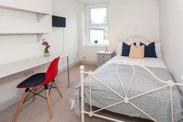 7 bed house, Malefant Street, Cathays, Cardiff, CF244QG - Image 4