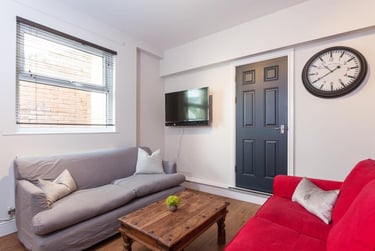 7 bed house, Llanishen Street, Gabalfa, Cardiff, CF143QB - Image 1