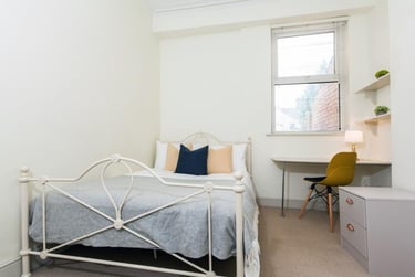 7 bed house, Llanishen Street, Gabalfa, Cardiff, CF143QB - Image 10