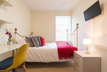 7 bed house, Mackintosh Place, Plasnewydd, Cardiff, CF244RJ - Image 5