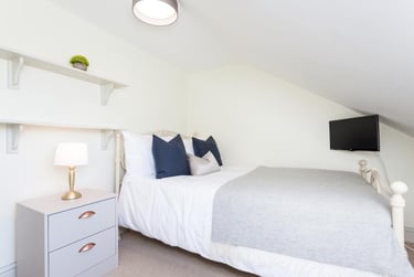 7 bed house, Malefant Street, Cathays, Cardiff, CF244QH - Image 2