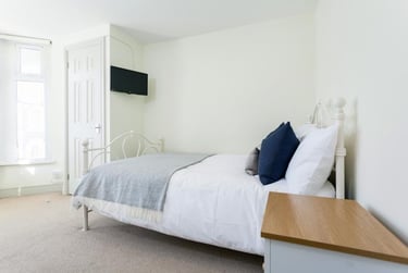7 bed house, Malefant Street, Cathays, Cardiff, CF244QB - Image 15