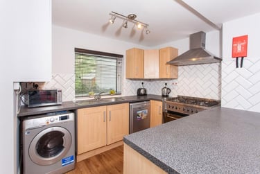 6 bed house, Moy Road, Cathays, Cardiff, CF244SG - Image 11