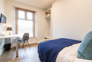 3 bed house, Camden Street, City Centre, Plymouth, PL48NW - Image 4