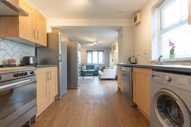 7 bed house, Mackintosh Place, Plasnewydd, Cardiff, CF244RJ - Image 12