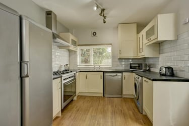 6 bed house, Park Road, Mount Pleasant, Exeter, EX12HT - Image 4