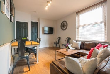 7 bed house, Colum Road, Cathays, Cardiff, CF103EE - Image 1