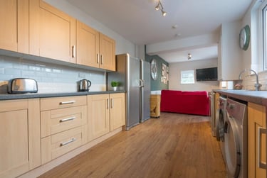 7 bed house, Glenroy Street, Plasnewydd, Cardiff, CF243JX - Image 15
