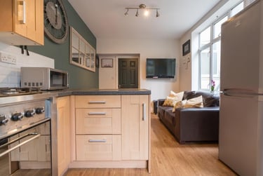 5 bed house, Angus Street, Plasnewydd, Cardiff, CF243LW - Image 13