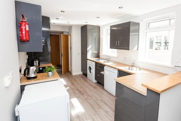 7 bed house, Minny Street, Cathays, Cardiff, CF244ET - Image 5