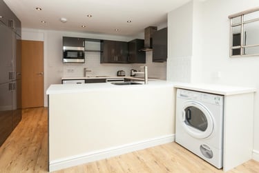 6 bed house, Cranbrook Street, Plasnewydd, Cardiff, CF244AL - Image 4