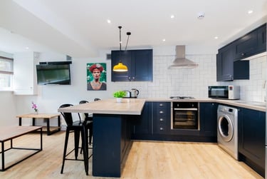 3 bed flat, Bankfield Road, Springwood, Huddersfield, HD13HR - Image 2