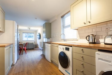 7 bed house, Daniel Street, Cathays, Cardiff, CF244NY - Image 2