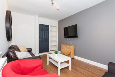 7 bed house, Malefant Street, Cathays, Cardiff, CF244QG - Image 10