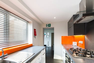 4 bed house, Slaney Street, Basford, Newcastle under Lyme, ST51NF - Image 4