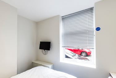 4 bed house, Slaney Street, Basford, Newcastle under Lyme, ST51NF - Image 7
