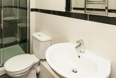 7 bed house, Richard Street, Cathays, Cardiff, CF244DB - Image 5