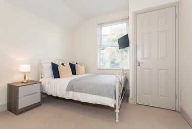 6 bed house, Malefant Street, Cathays, Cardiff, CF244QD - Image 5