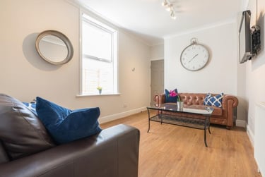 7 bed house, Manners Road, University of Portsmouth, Portsmouth, PO40BB - Image 1