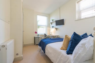 4 bed house, Bath Road, Southsea, Portsmouth, PO40HX - Image 4