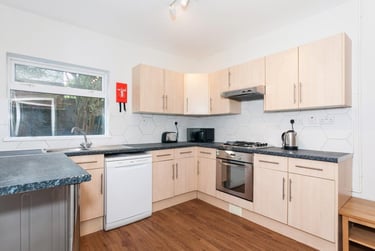 6 bed house, Malefant Street, Cathays, Cardiff, CF244QD - Image 9