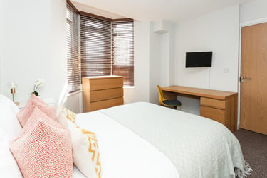 7 bed house, Richard Street, Cathays, Cardiff, CF244DB - Image 4