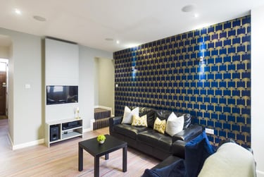 4 bed house, Carlton Road, Shelton, Stoke, ST42BG - Image 2