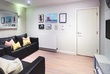 5 bed house, Boughey Road, Shelton, Stoke, ST42BB - Image 2