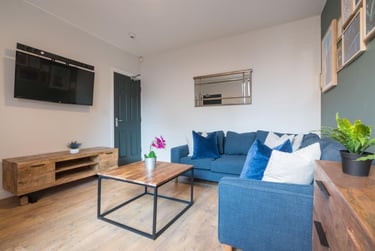 6 bed house, Balfour Road, Radford, Nottingham, NG71NY - Image 1