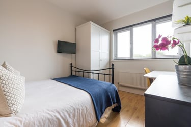 6 bed house, Cycle Road, Lenton, Nottingham, NG72DT - Image 2
