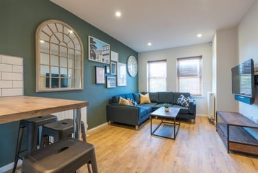 4 bed house, Larkdale Street, Radford, Nottingham, NG74FZ - Image 1