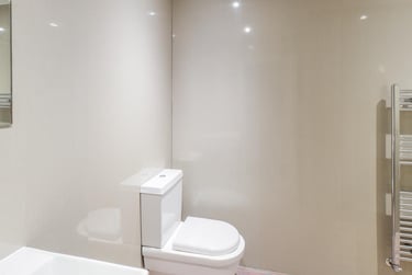 4 bed house, Thornton Road, Shelton, Stoke, ST42BD - Image 5