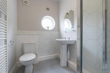 5 bed house, Cromwell Street, Arboretum, Nottingham, NG74GJ - Image 2