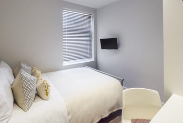 4 bed house, Guildford Street, Shelton, Stoke, ST42EP - Image 3