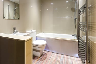 4 bed house, Guildford Street, Shelton, Stoke, ST42EP - Image 3