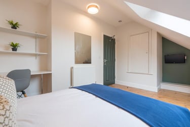 7 bed house, Teversal Avenue, Radford, Nottingham, NG71PX - Image 3