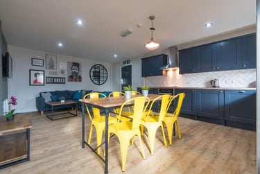 5 bed flat, Byron Street, Sandyford, Newcastle, NE21XH - Image 1