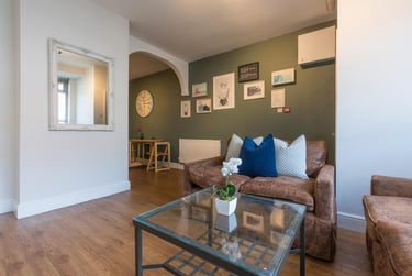 6 bed house, Orchard Road, Fratton, Portsmouth, PO40AB - Image 1
