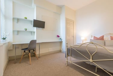 7 bed house, Manners Road, University of Portsmouth, Portsmouth, PO40BA - Image 2