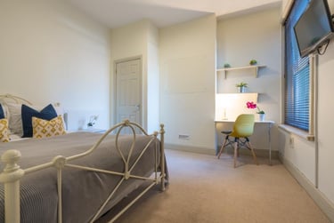 6 bed house, Montgomerie Road, University of Portsmouth, Portsmouth, PO51ED - Image 2