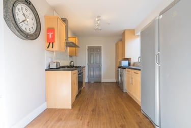 6 bed house, Montgomerie Road, University of Portsmouth, Portsmouth, PO51EB - Image 5