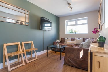 7 bed house, Manners Road, University of Portsmouth, Portsmouth, PO40BA - Image 1