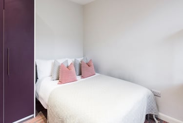 5 bed house, Seaford Street, Shelton, Stoke, ST42ET - Image 2