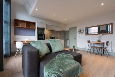 1 bed studio, Rodney Street, City Centre, Liverpool, L19ED - Image 1