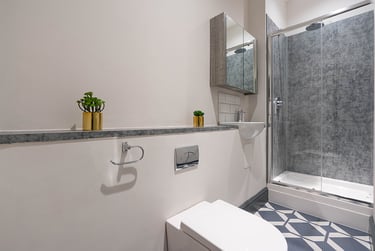 1 bed studio, Rodney Street, City Centre, Liverpool, L19ED - Image 2