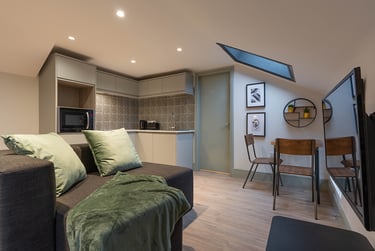 1 bed studio, Rodney Street, City Centre, Liverpool, L19ED - Image 1